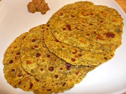 Gujarati Methi Thepla, Indian Recipe