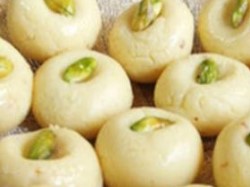 Doodh Pead - Milk Peda Without Condensed Milk, Indian Recipe